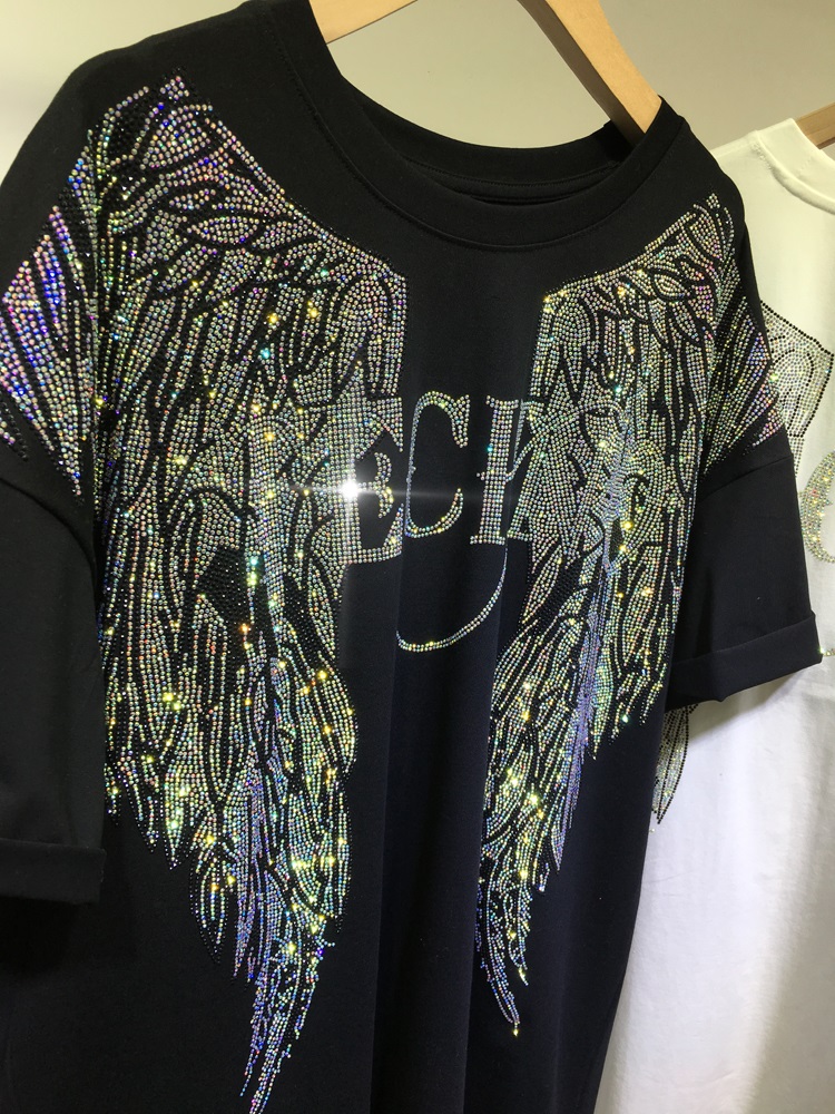 L-4XL Oversize Rhinestone Enge - Streetwear Clothing Brand recensie en prijs